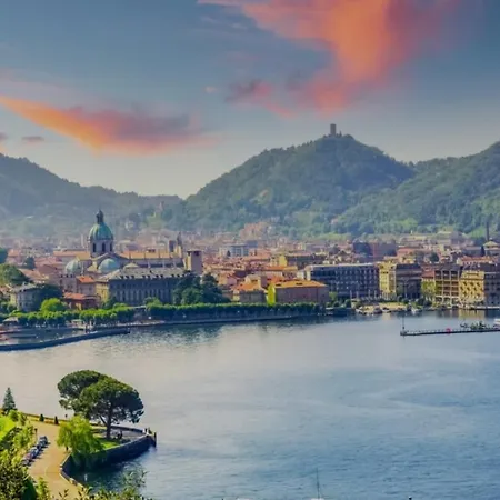 Pensionat Lora Center